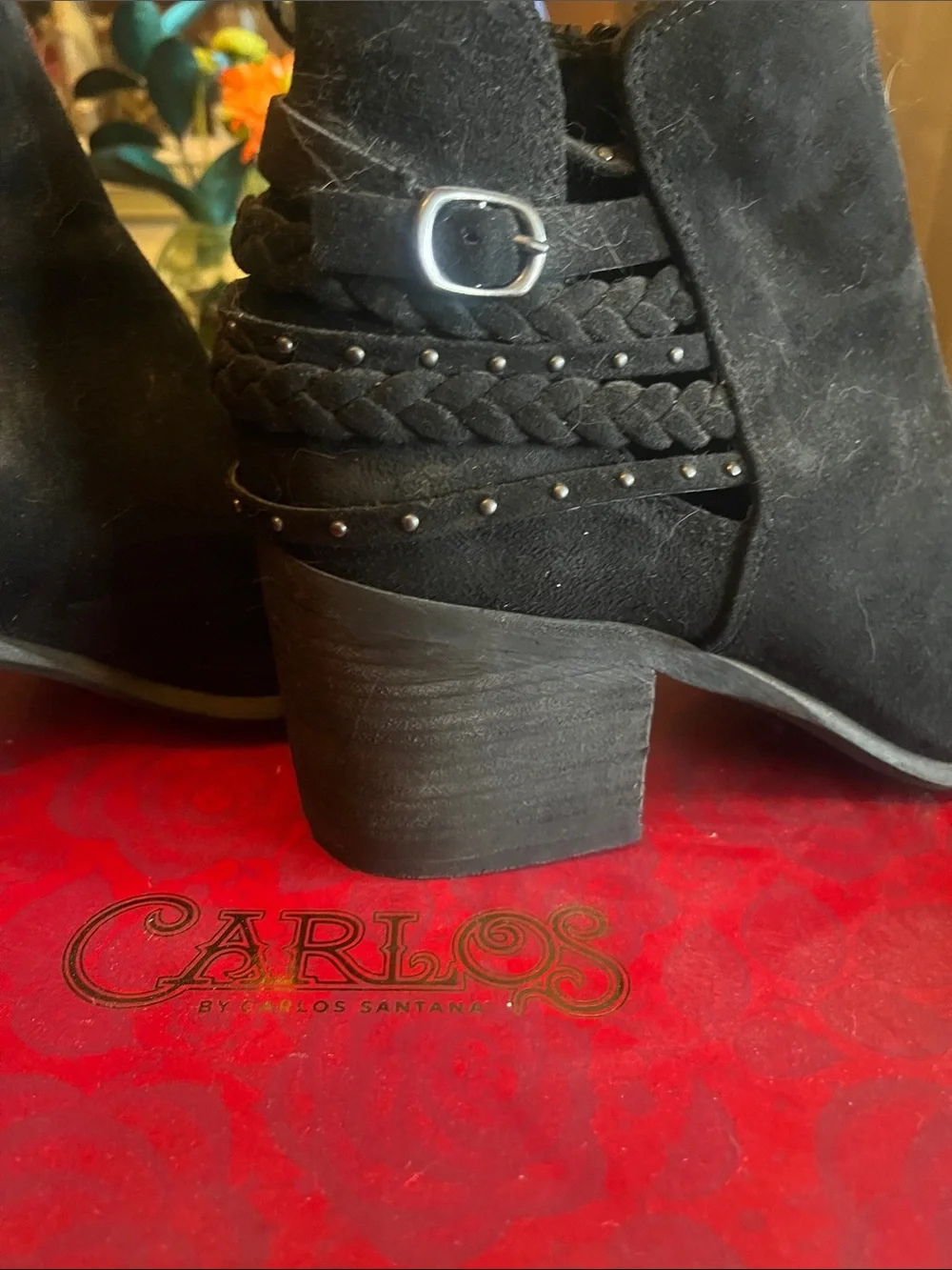 Carlos by Carlos Santana side heel buckle